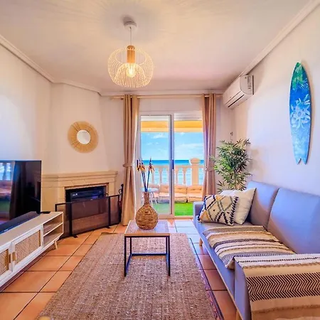 Primera Linea De Playa , Increíbles Vistas, Amplio Apartamento