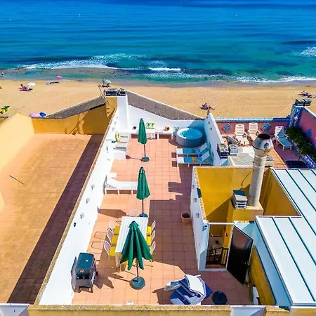 Primera Linea De Playa , Increíbles Vistas, Amplio *